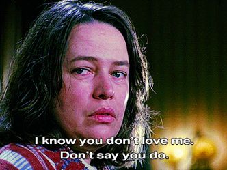 In the film Misery what tool does Annie use to break Pauls Ankle