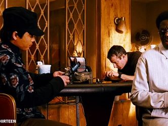 In 2001 crime film 'Ocean's 11', how many casinos do the gang steal from?