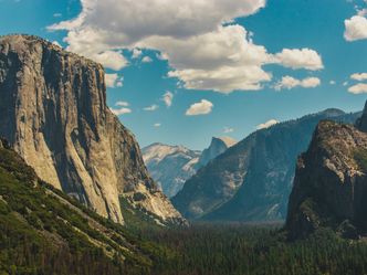In which state can you hike in Yosemite?