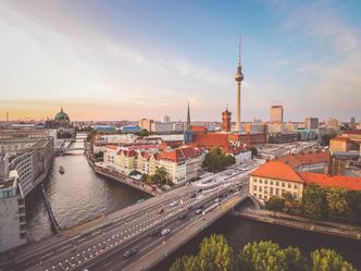 What river runs through Berlin?