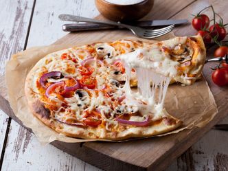 Which country is known for inventing pizza?