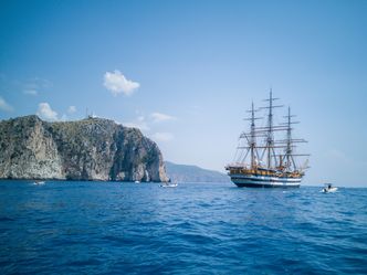 What is the explorer Amerigo Vespucci best known for?
