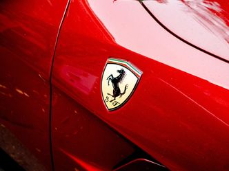 Which Italian brand features the prancing horse?