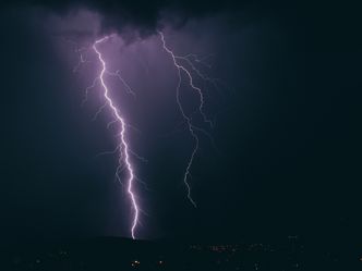 Which god uses a thunderbolt as a weapon?