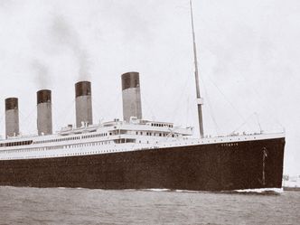 Where was the wreckage of the Titanic found in 1985?