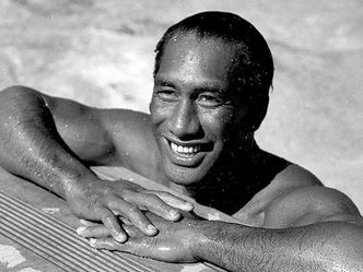 This native Hawaiian man popularized surfing in the early 20th century. What was his first name?