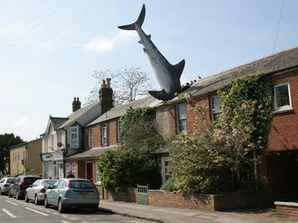 The Headington Shark is a rooftop sculpture located in Oxford, England. Where is that?