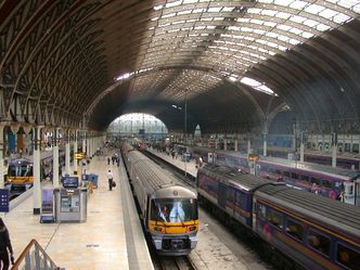 "4.50 from Paddington" is a famous novel by Agatha Christie. Can you place Paddington Station on the map of London?