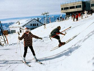 Vart åker dom skidor i andra filmen?