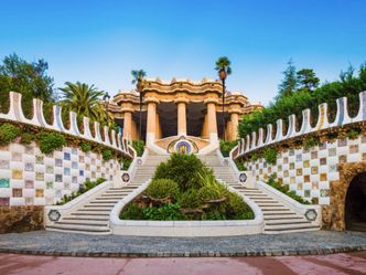 What was the Park Güell's design inspired by?