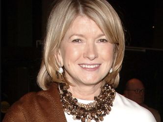 What rapper did Martha Stewart become close friends with after his appearance on "The Martha Stewart Show" in 2008?