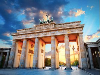 The Brandenburg Gate has always been a symbol of peace. True or False?