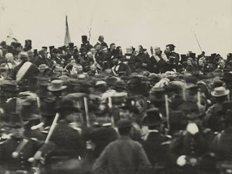 Who delivered the Gettysburg Address?