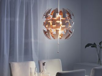 Pulling the strings of the IKEA PS 2014 pendant lamp turns it on and off.