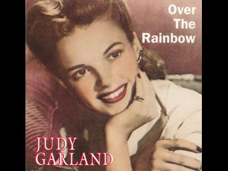 Judy Garland's performance of 'Somewhere Over the Rainbow' is from which 1939 film?
