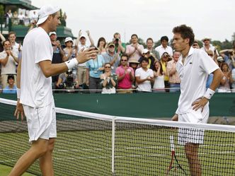 In 2010 John Isner and Nicolas Mahut played the longest ever tennis match at Wimbledon, how many games did they play?