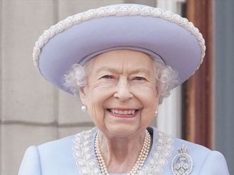 What was the name of the Queen's sister?