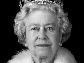 What breed of dog is commonly associated with the Queen?