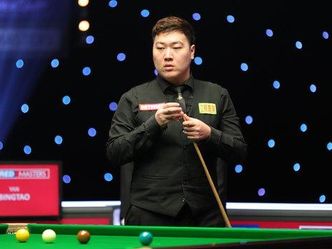 Who is this up and coming snooker player from China? 