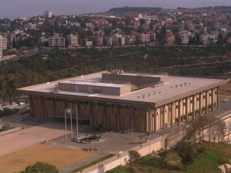Which countries parliament meet at the Knesset? 