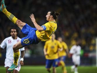 From what distance was Zlatan's iconic bicycle kick taken?