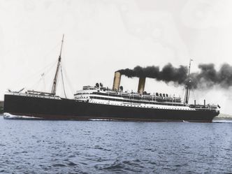 RMS Empress of Ireland sank in 1914 on the St-Lawrence River in Quebec, what was the reason for its sinking? 